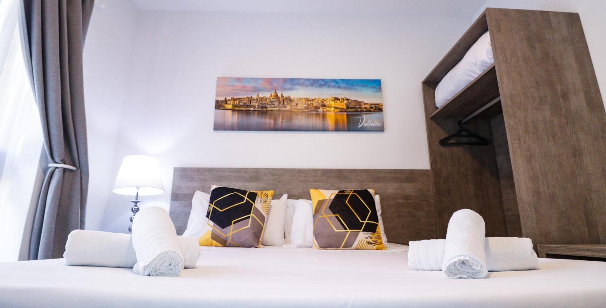 Napoli Suites Studios Aparthotel Saint Julian's Dış mekan fotoğraf