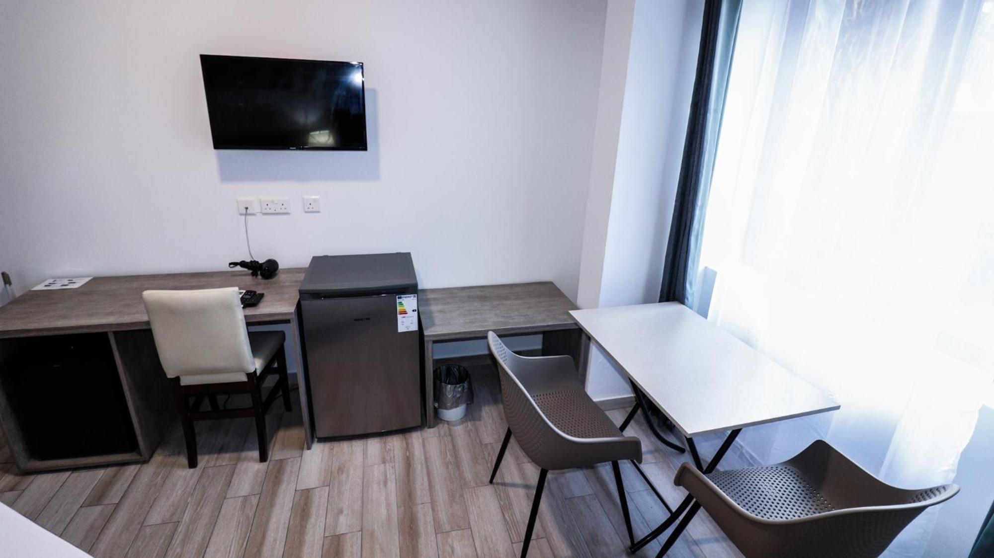 Napoli Suites Studios Aparthotel Saint Julian's Dış mekan fotoğraf