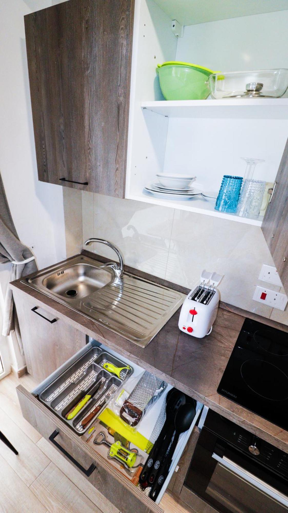 Napoli Suites Studios Aparthotel Saint Julian's Dış mekan fotoğraf