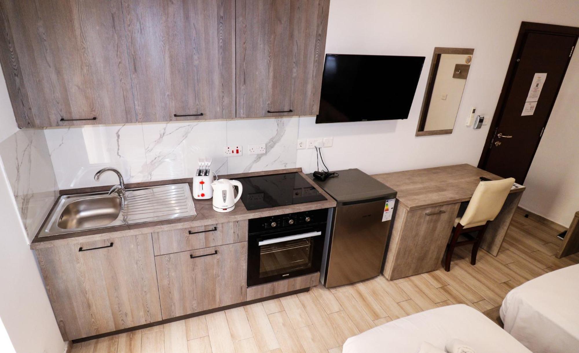 Napoli Suites Studios Aparthotel Saint Julian's Dış mekan fotoğraf